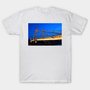 Albert Bridge River Thames London T-Shirt